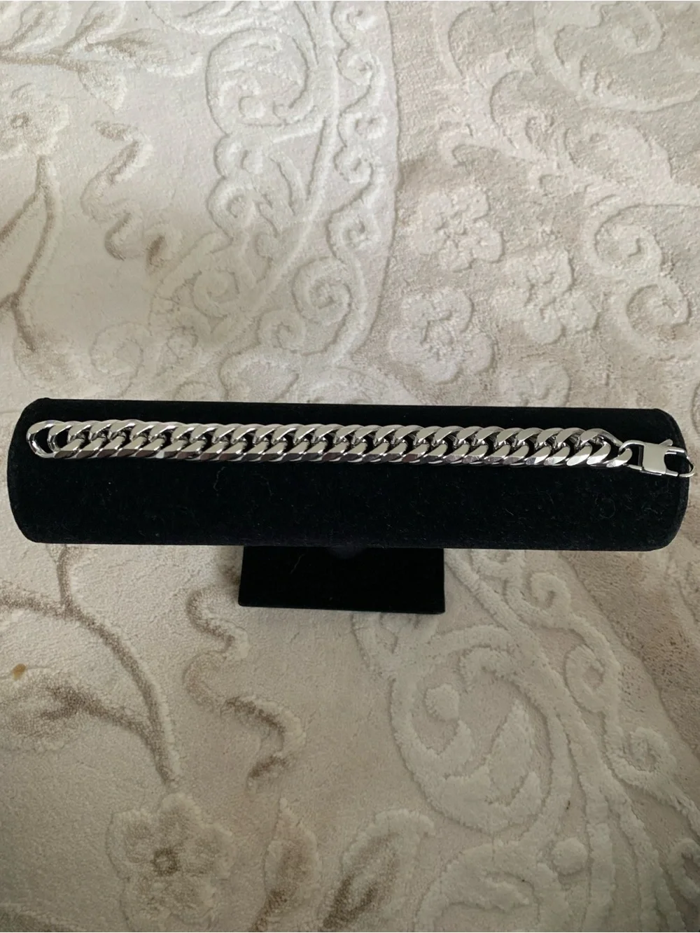 Men's Silver Curb Chain Bracelet - Sleek Stainless Style